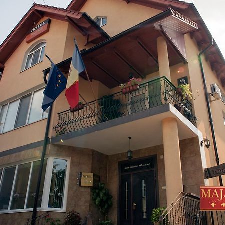 Majami Hotel Chisinau Ngoại thất bức ảnh